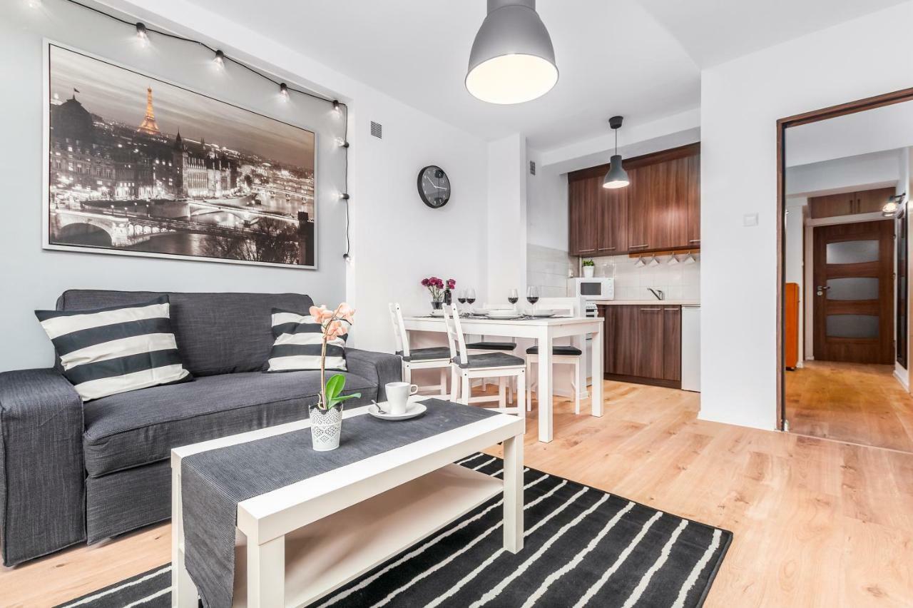 Dexter By Renters